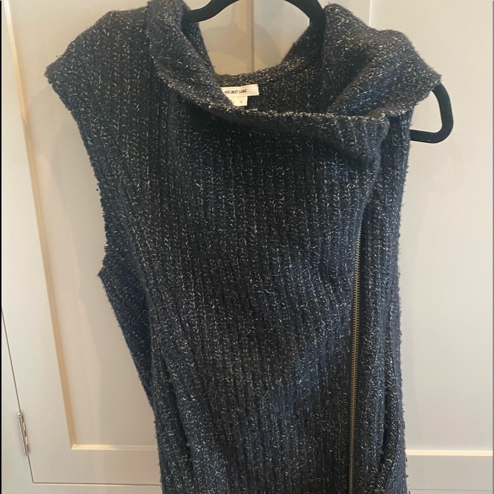 Helmet lane black hooded sweater vest